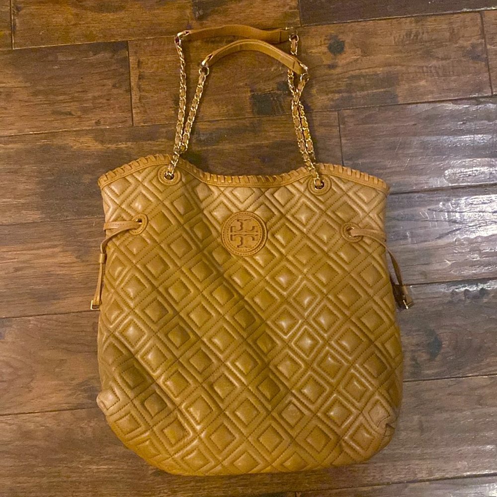 Tory Burch Tan Gold Quilted Shoulder Bag
